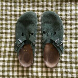 Birkenstock Boston Clogs - Thyme Green Suede